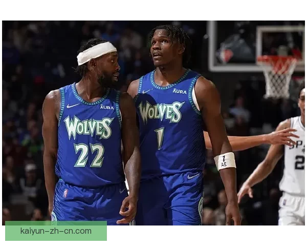 末节6分连连得手约基奇33分15板12助创七项纪录再创新里程碑