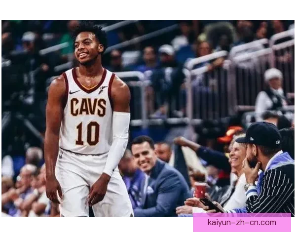 以卢惊叹加兰超远三分同时发现杰克逊低位背打能力全面展现球队新进攻核心潜质